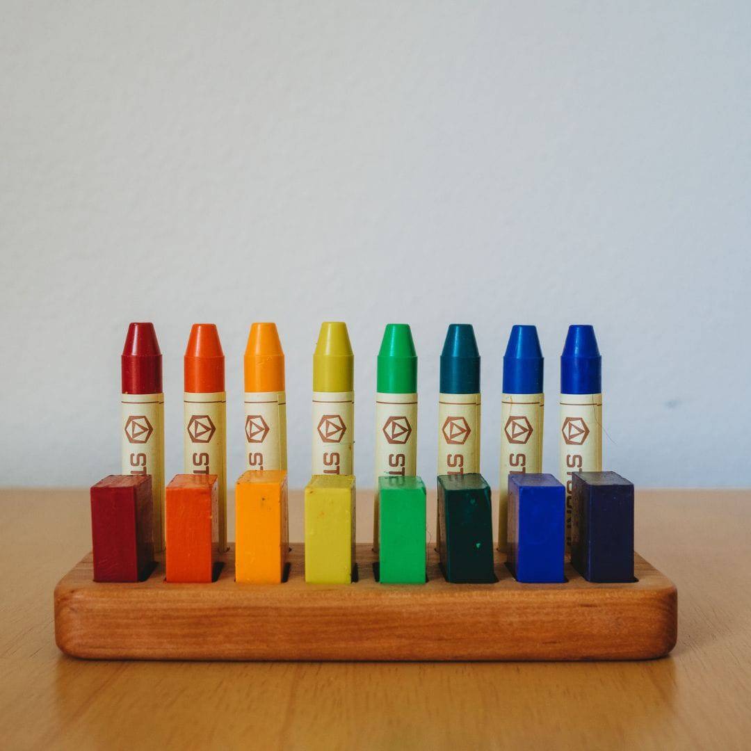 Wooden Beeswax Crayon Holder